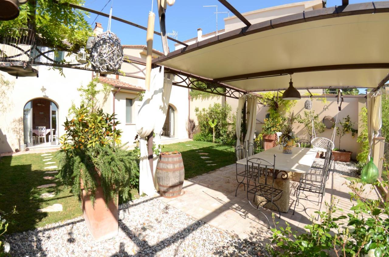 Al Colle Di Lari Villa Ngoại thất bức ảnh