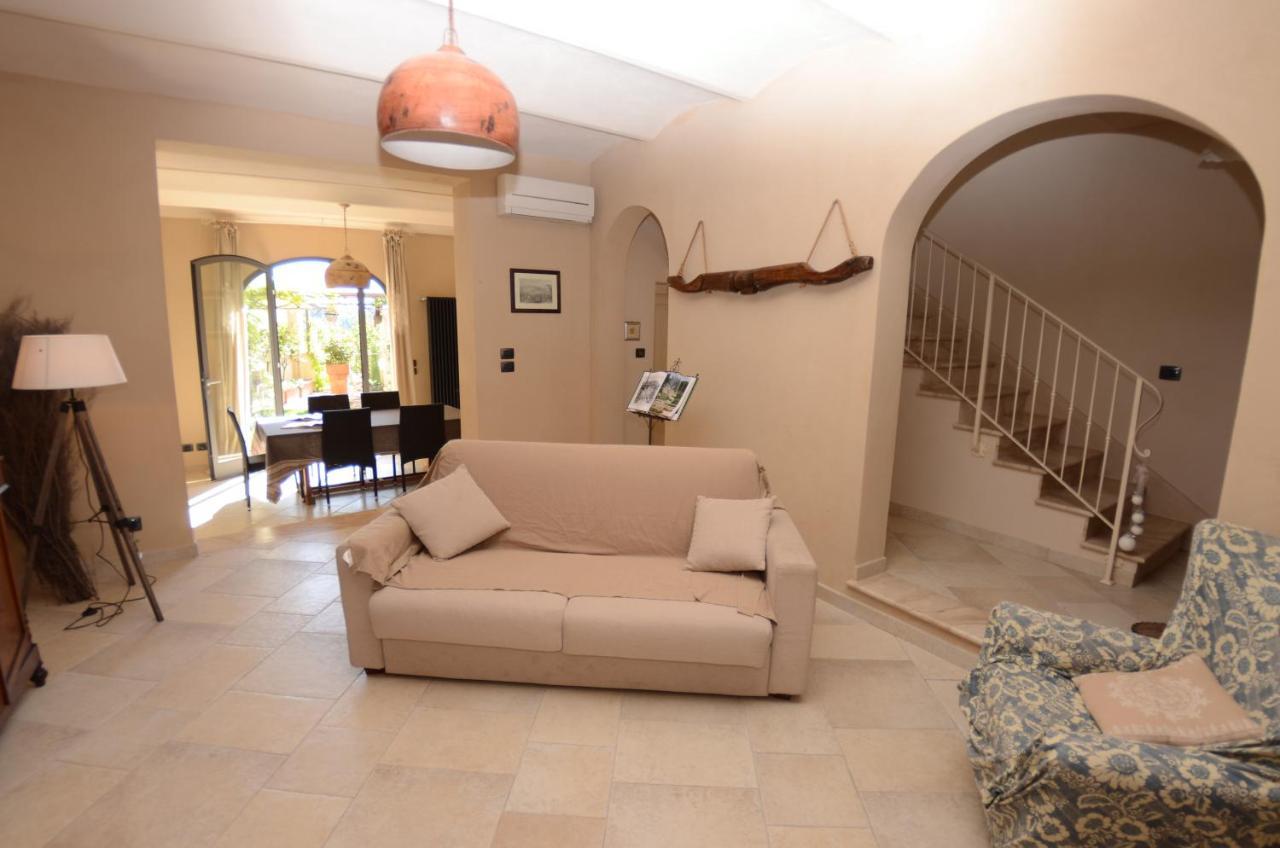 Al Colle Di Lari Villa Ngoại thất bức ảnh
